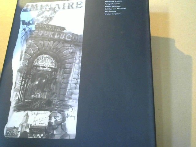 Victor (Herausgeber) Malsy: Passagen : nach Walter Benjamin ; Katalog-Buch zur Ausstellung "Nach dem Passagen-Werk" von Wolfgang Schmitz mit Beiträgen zur Aktualität der Ästhetik Walter Benjamins ; 2. Juni bis 17. Juli 1992, Goethe-Institut Paris ... März 1993